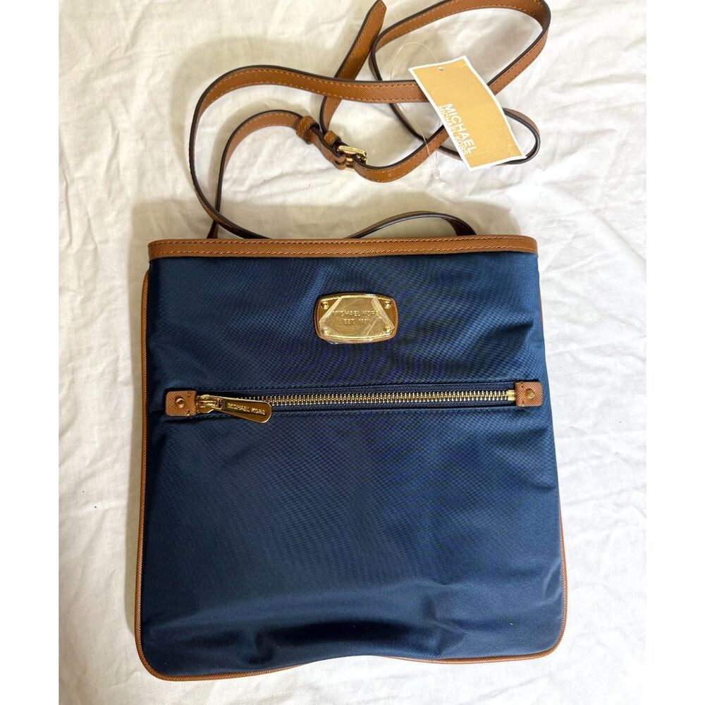 Stylish Michael Kors Navy Crossbody